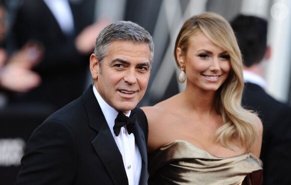George Clooney et Stacy Keibler, invités des Oscars 2012 à Los Angeles