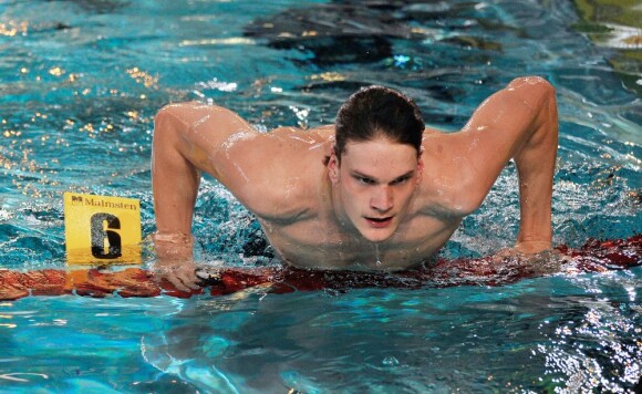 Yannick Agnel lors des Championnats d'Europe de Natation à Chartres le 25 novembre 2012