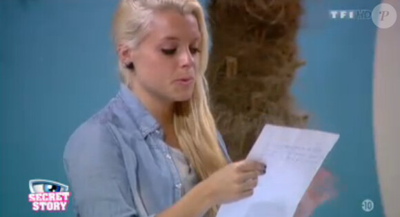 Alexia dans la quotidienne de Secret Story 7 sur TF1 le vendredi 19 juillet 2013