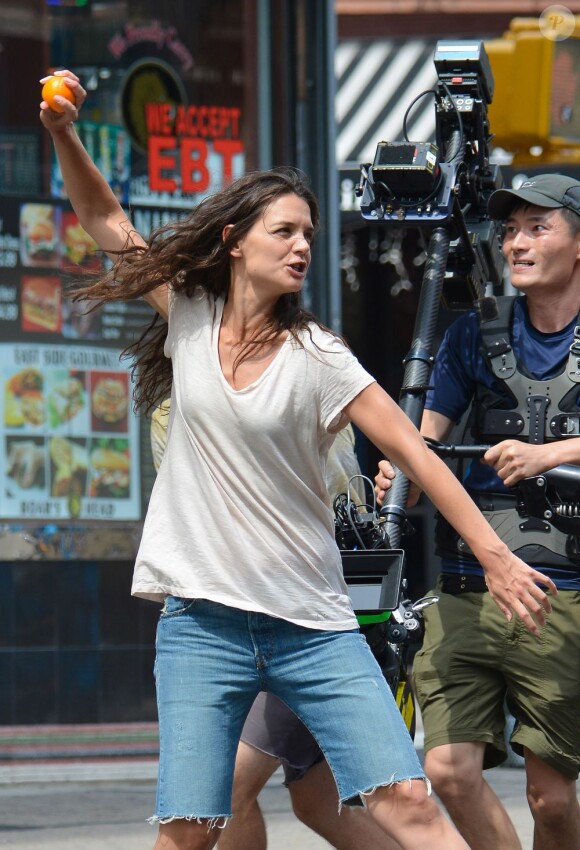 Katie Holmes énervée sur le tournage de Mania Days à New York le 24 juillet 2013.