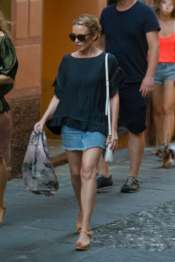 Exclu - Kylie Minogue en vacances à Portofino en Italie, le 25 juillet 2013.