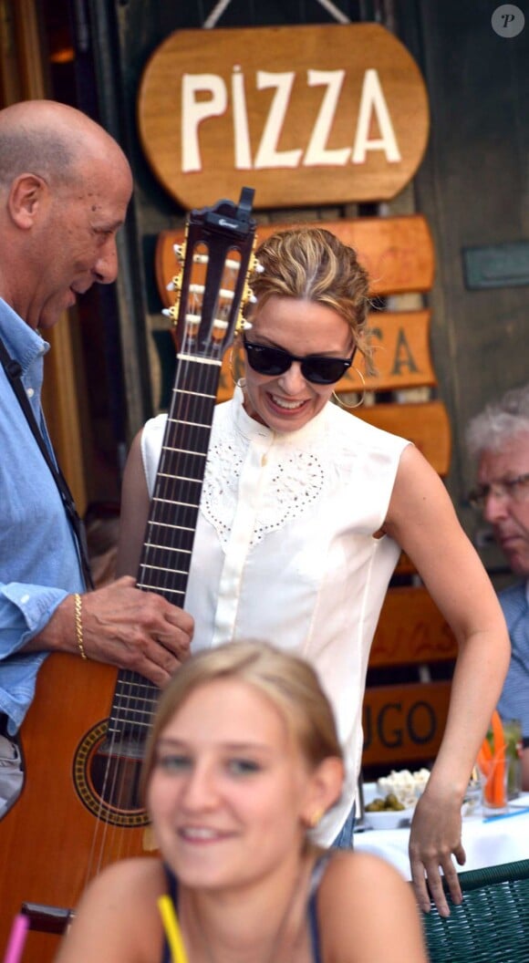 Kylie Minogue en vacances à Portofino en Italie, le 28 juillet 2013.