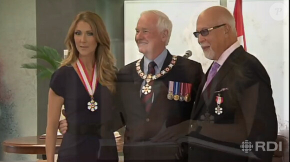 Céine Dion et René Angelil récompensés lors d'une cérémonie à la Citadelle de Québec, le vendredi 26 juillet 2013.