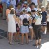 La reine Sofia d'Espagne accompagnait ses petits-enfants Felipe et Victoria, avec leur mère l'infante Elena, et Juan Valentin, Pablo, Miguel et Irene, avec leur mère l'infante Cristina, à l'école de voile à Palma de Majorque le 29 juillet 2013.