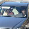 La reine Sofia d'Espagne, au volant, accompagnait ses petits-enfants Felipe et Victoria, avec leur mère l'infante Elena, et Juan Valentin, Pablo, Miguel et Irene, avec leur mère l'infante Cristina, à l'école de voile à Palma de Majorque le 29 juillet 2013.