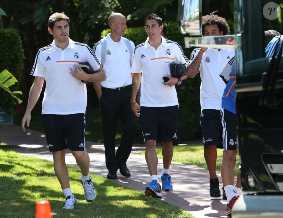 Iker Casillas, Andel Di Maria et Marcelo quittent leur hôtel à Beverly Hills, le 29 juillet 2013.