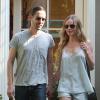 Kate Bosworth et son fiancé Michael Polish font du shopping à Glendale, le 29 mai .