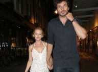Kylie Minogue : Pétillante, belle et amoureuse, main dans la main avec son chéri