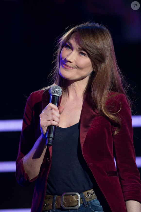 Exclusif - Carla Bruni lors de l'enregistrement de l'émission "Tout pour la Musique", présentée par Karine Ferri sur TF1. Le 1er juin 2013.