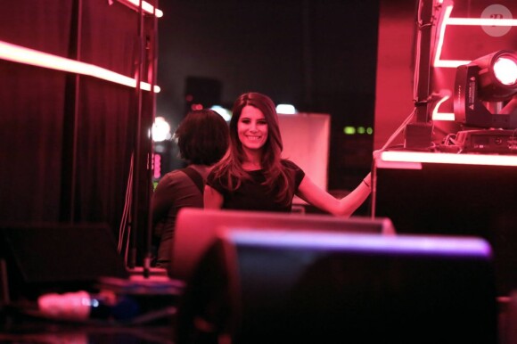 Karine Ferri lors de l'enregistrement de l'émission "Tout pour la Musique", présentée par Karine Ferri sur TF1. Le 1er juin 2013.