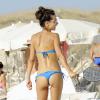 La sexy Laura Barriales profite d'une journée ensoleillée sur l'île de Formentera, aux Baléares. Le 5 août 2013.