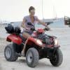 Laura Barriales en quad sur l'île de Formentera. Le 5 août 2013.