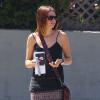 Exclusif - Lisa Stelly, enceinte de son second enfant, dans les rues de Los Feliz, le 5 août 2013.