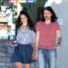 Lana Del Rey se promène avec son petit ami Barrie James O'Neill à Los Angeles, le 9 août 2013.