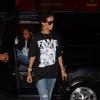 Rihanna arrive au restaurant Lyon à New York, le 12 août 2013.
