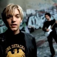 Alex Band (The Calling) passé à tabac et abandonné sur une voie ferrée