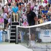 Yannick Noah, les cheveux courts, lors d'un tournoi d'ex-champions de tennis à Knokke le 18 août 2013.