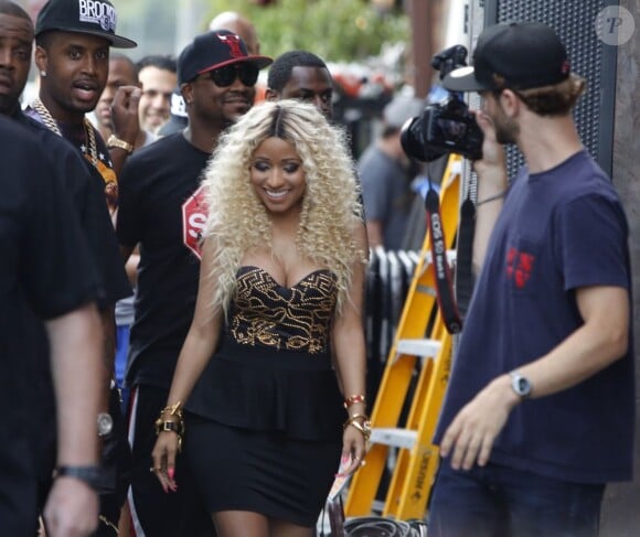 Nicki Minaj sur le tournage du clip de Love More, nouveau single de Chris Brown. Los Angeles, le 2 août 2013.