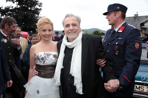 Maximilian Schell et Iva Mihanovic à leur mariage en Autriche, Hebalm, le 20 août 2013.
