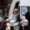 Exclusif - Gérard Depardieu en costume dans son personnage de Jules Rimet sur le tournage du film "F2014" (sur la première Coupe du Monde de Football) réalisé par Frédéric Auburtin, à Paris, le 2 août 2013.