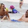 Sarah Harding (Girls Aloud) en vacances le 8 août 2013 avec son amoureux Mark Foster (Foster the People) à Las Vegas.