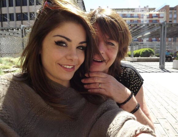 Allison Benitez et sa mère, Marie-Josée sur une photo postée sur son compte Twitter