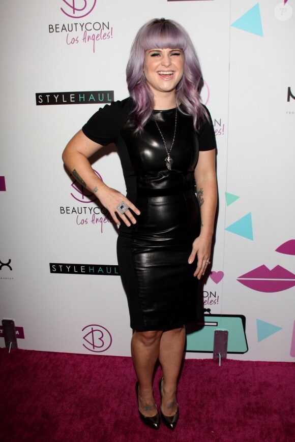 Kelly Osbourne pose lors de la soirée BeautyCon Summit, à Hollywood aux Siren Studios, Los Angeles, le 24 août 2013.