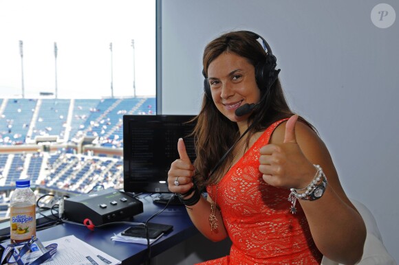 L'ex-joueuse Marion Bartoli commente l'US Open pour Eurosport à New York le 26 août 2013.