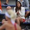 Marion Bartoli regarde le match de Kristina Mladenovic à New York le 26 août 2013.