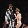 Robin Thicke et Miley Cyrus sur la scène des MTV Video Music Awards au Barclays Center de Brooklyn, le 25 août 2013.