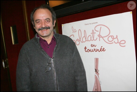 Louis Chedid - Spectacle "Le soldat rose" au Casino de Paris le 6 avril 2008.