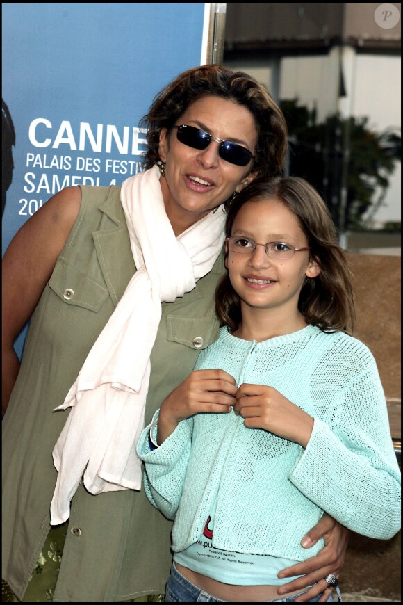 Corinne Touzet et sa fille au concernet de Liza Minnelli à cannes. Le 4 juin 2005.