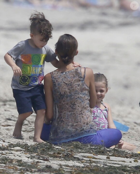 Nicole Richie et ses enfants Harlow et Sparrow à Malibu, le 31 août 2013.