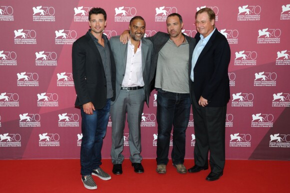 Tom Welling, Matt Jackson, Peter Landesman et Guy East au photocall du film Parkland à Venise le 1er septembre 2013.