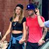 Adam Levine et sa fiancée Behati Prinsloo dans le quartier de SoHo à New York. Le 2 septembre 2013.
