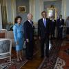 Le roi Carl XVI Gustaf de Suède et la reine Silvia accueillant Barack Obama à Stockholm le 4 septembre 2013