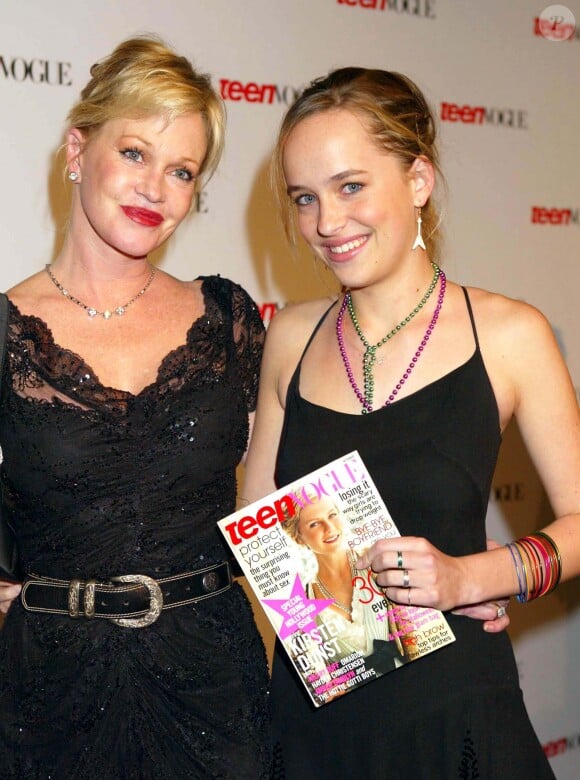Melanie Griffith et sa fille Dakota Johnson lors de la soirée The Teen Vogue Young Hollywood Party à Los Angeles le 23 septembre 2004