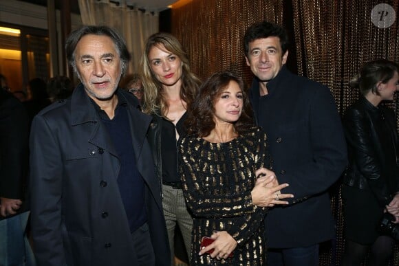 Richard Berry, sa compagne Pascale Louange, Sarah Guetta et Patrick Bruel à l'inauguration du nouveau salon de coiffure de Sarah Guetta, à Paris, le 12 septembre 2013.