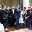 François Hollande et Valerie Trierweiler ont accueilli au palais de l'Elysée leurs concitoyens pour la journée du patrimoine, le 14 septembre 2013.