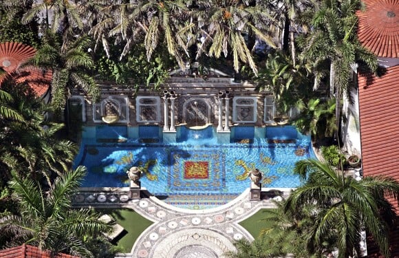 Vue aérienne de l'ancienne maison de Gianni Versace à Miami