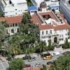 Vue aérienne de l'ancienne maison de Gianni Versace à Miami située sur Ocean Drive