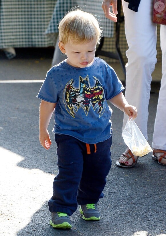 Le fils de Jennifer Garner à Brentwood, Los Angeles, le 15 septembre 2013.