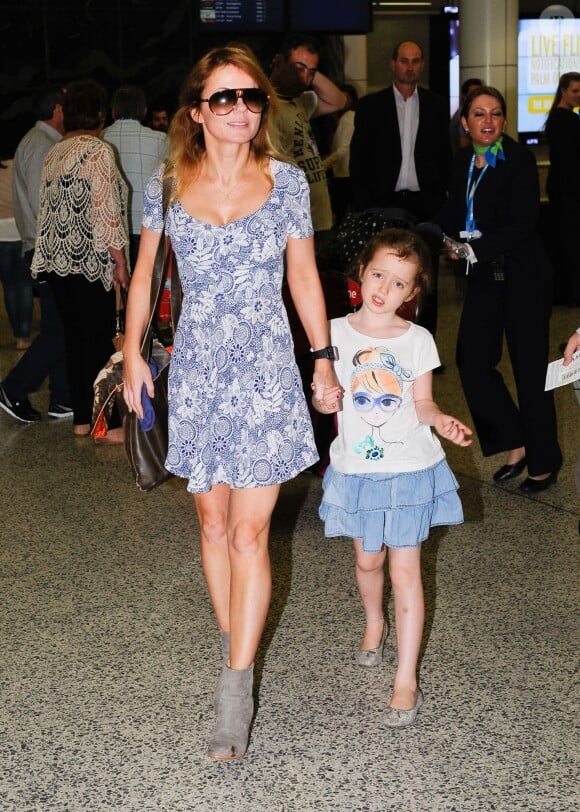 Geri Halliwell et sa fille Bluebell Madonna à l'aéroport de Sydney le 18 septembre 2013.