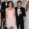 Charlotte Casiraghi et Gad Elmaleh lors du Bal de la Rose à Monaco en mars 2013, occasion qu'ils avaient choisie pour officialiser leur amour. Le couple attend son premier enfant pour la fin de l'année.