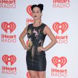 Katy Perry sur le tapis rouge du iHeartRadio Music Festival au MGM Grand Arena à Las Vegas, le 20 septembre 2013.