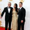 Michael Douglas, Luciana Barroso et Matt Damon à la 65e cérémonie annuelle des Emmy Awards, à Los Angeles, le 22 septembre 2013.