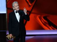 Michael Douglas, ému et hilarant, remercie sa femme et son fils aux Emmy Awards