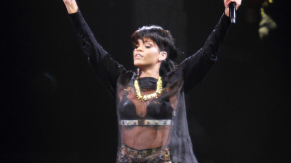 Rihanna : Déchaînée en Australie malgré les huées de ses fans excédés
