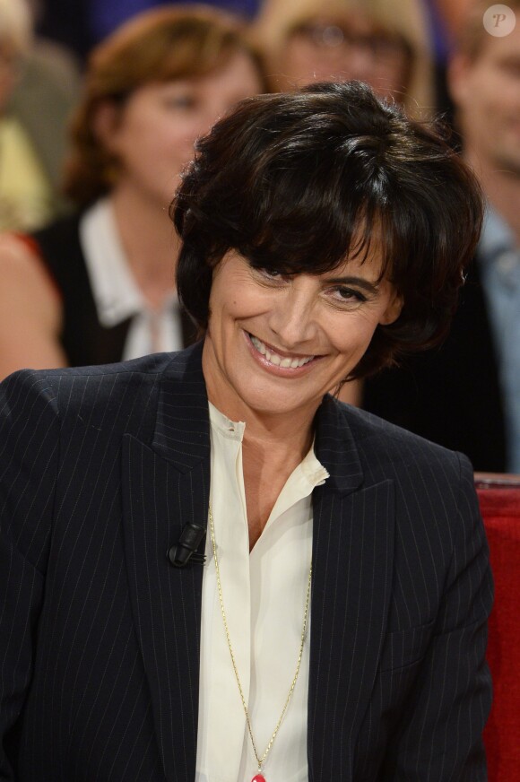 Inès de la Fressange - enregistrement de "Vivement dimanche" à Paris, le 24 septembre 2013. Diffusion sur France 2, le dimanche 29 septembre.