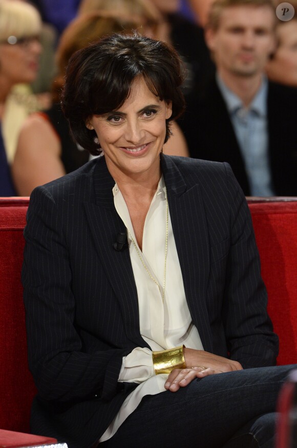 Inès de la Fressange - enregistrement de "Vivement dimanche" à Paris, le 24 septembre 2013. Diffusion sur France 2, le dimanche 29 septembre.